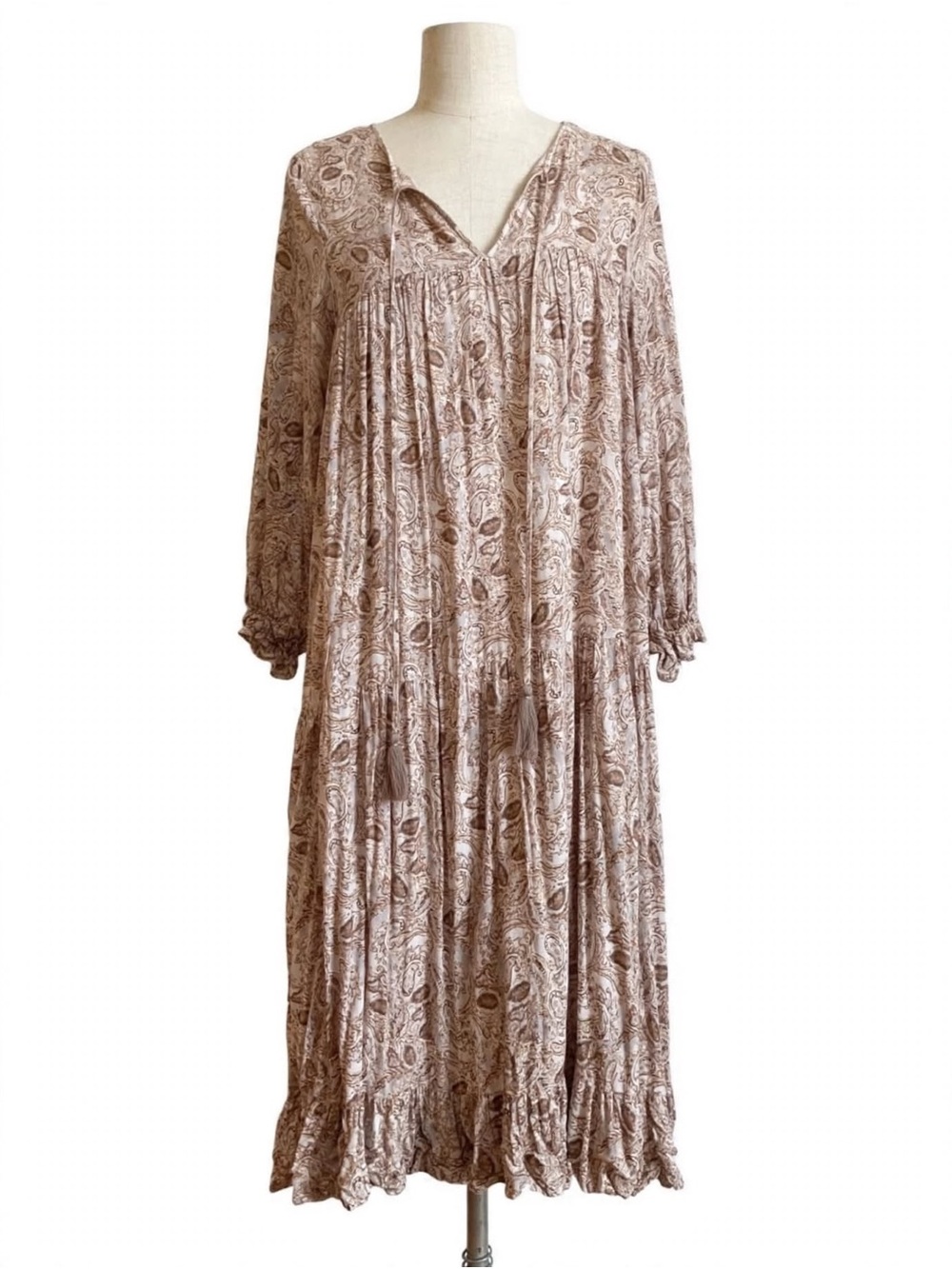 VICI Collection Boho Paisley Maxi Dress XL Beige Brown Tassel Tiered + Slip - Picture 1 of 7